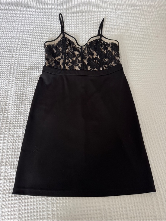 Forever 21 Dresses & Skirts - Forever 21 Black Lace-Trim Slip Dress